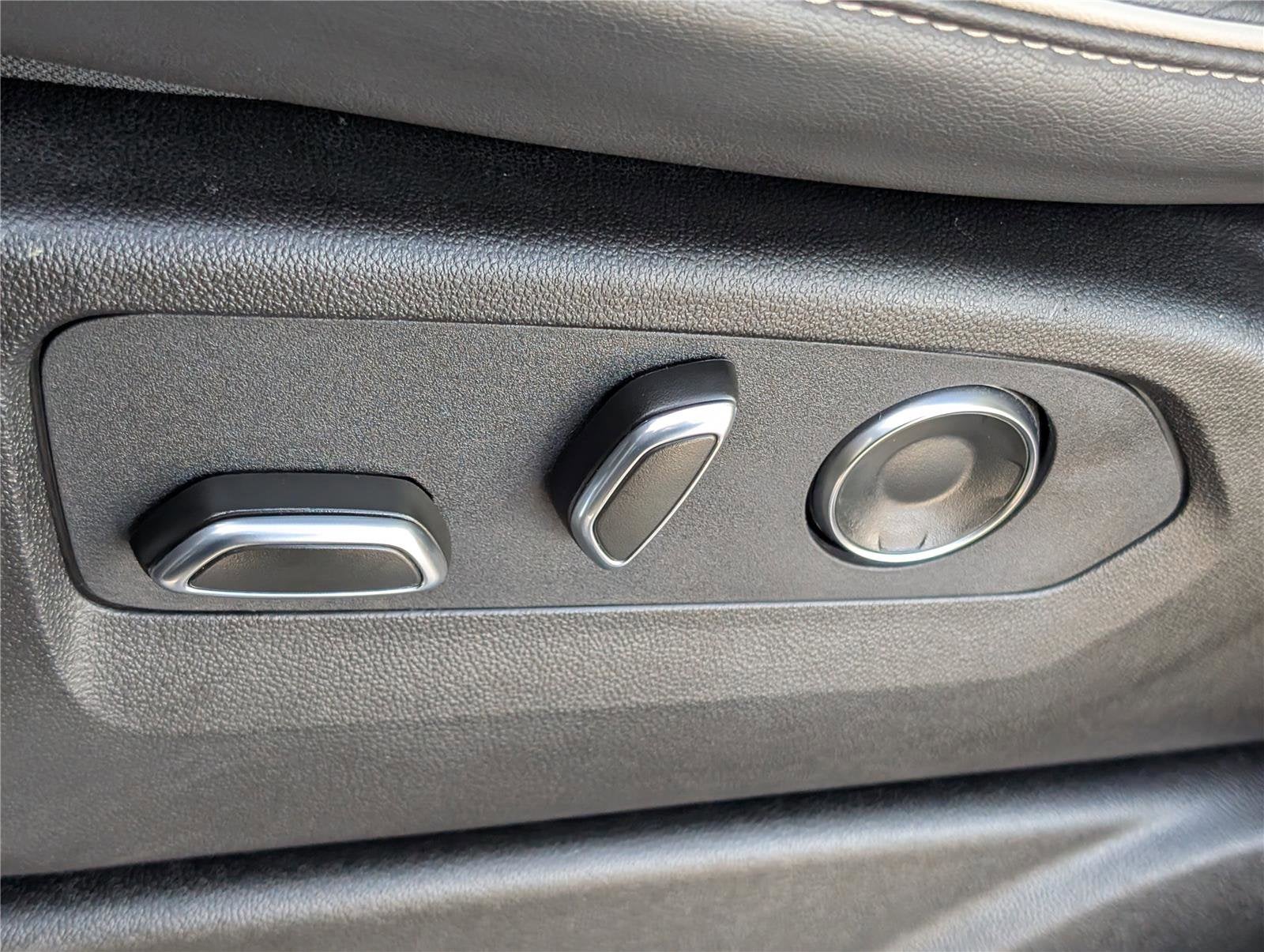 2024 Cadillac Escalade ESV Sport