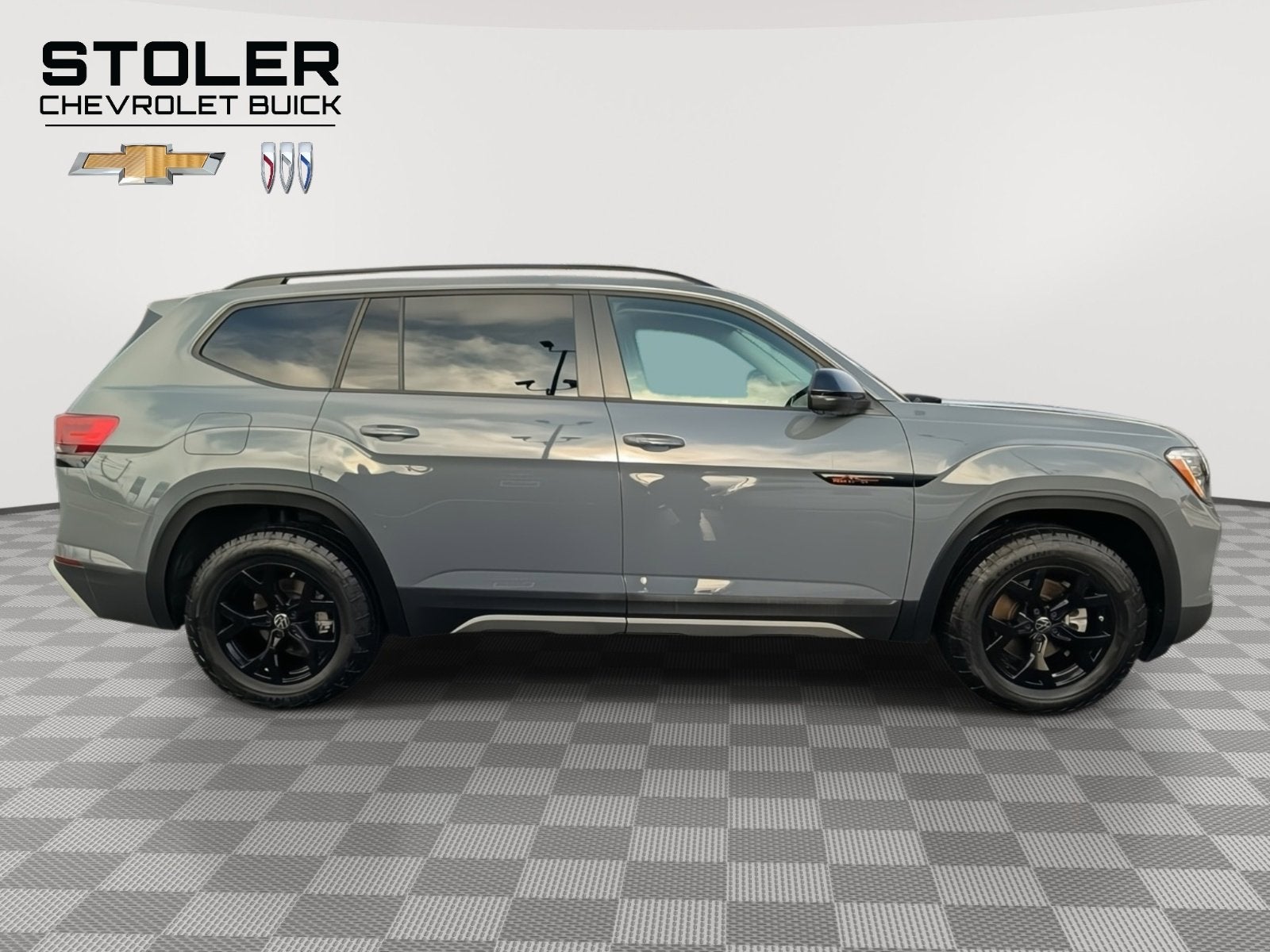 2024 Volkswagen Atlas 2.0T Peak Edition SE w/Technology