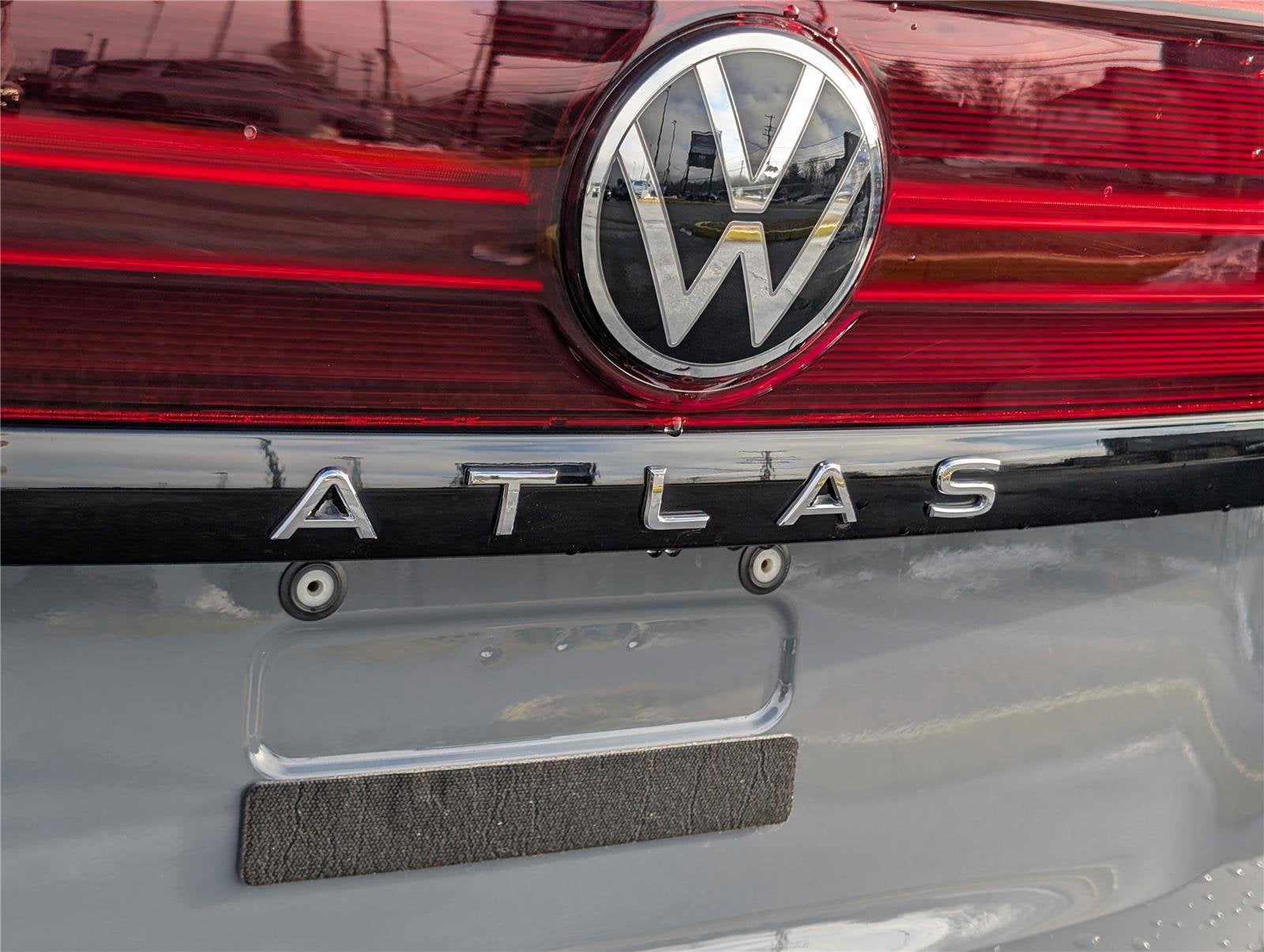 2024 Volkswagen Atlas 2.0T Peak Edition SE w/Technology