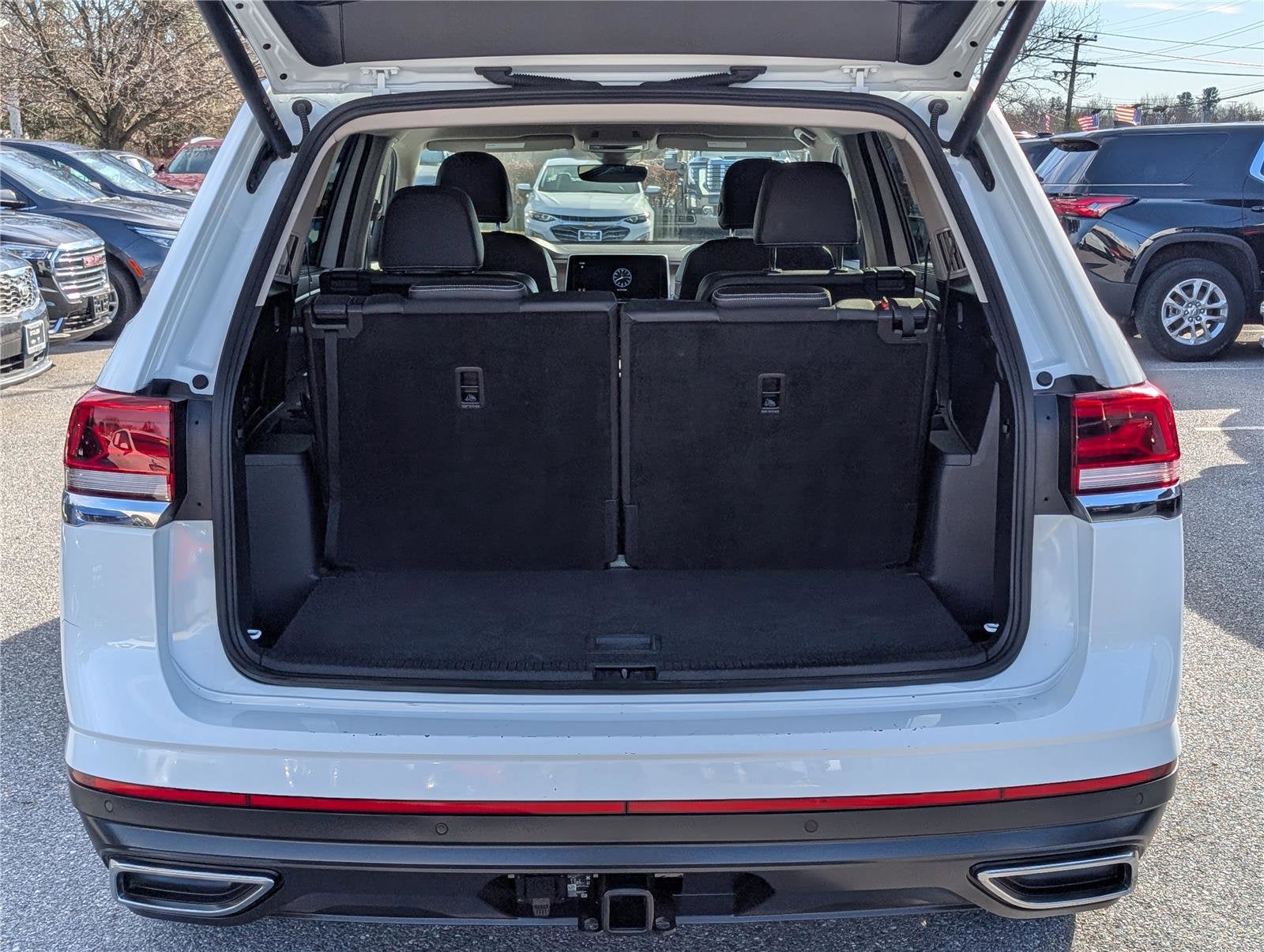 2024 Volkswagen Atlas 2.0T SE w/Technology