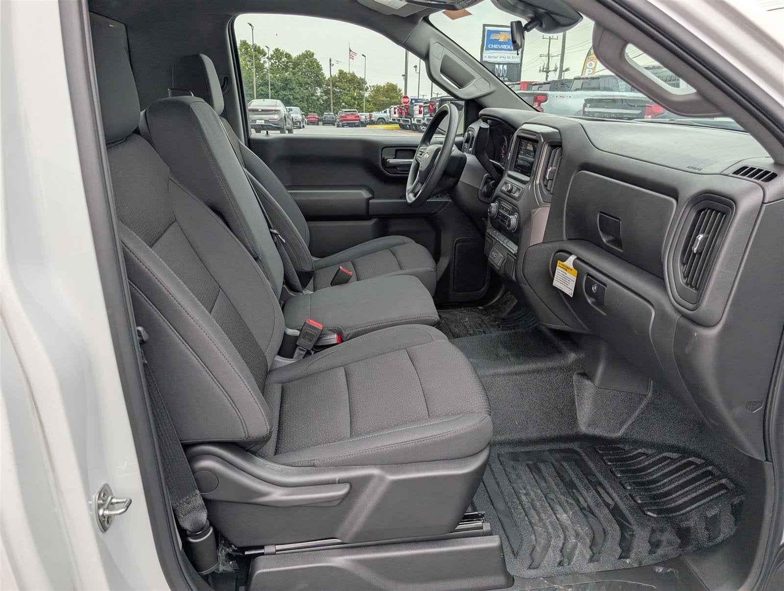 2025 Chevrolet Silverado 1500 WT