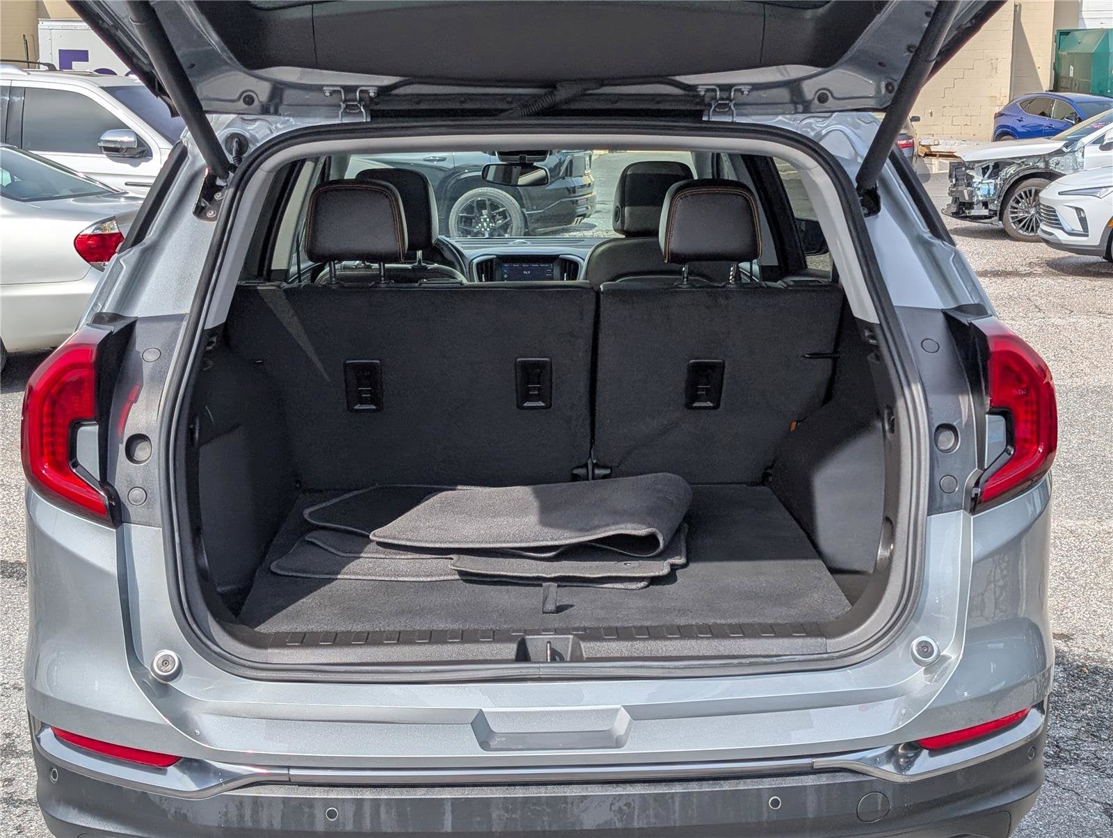 2024 GMC Terrain AT4