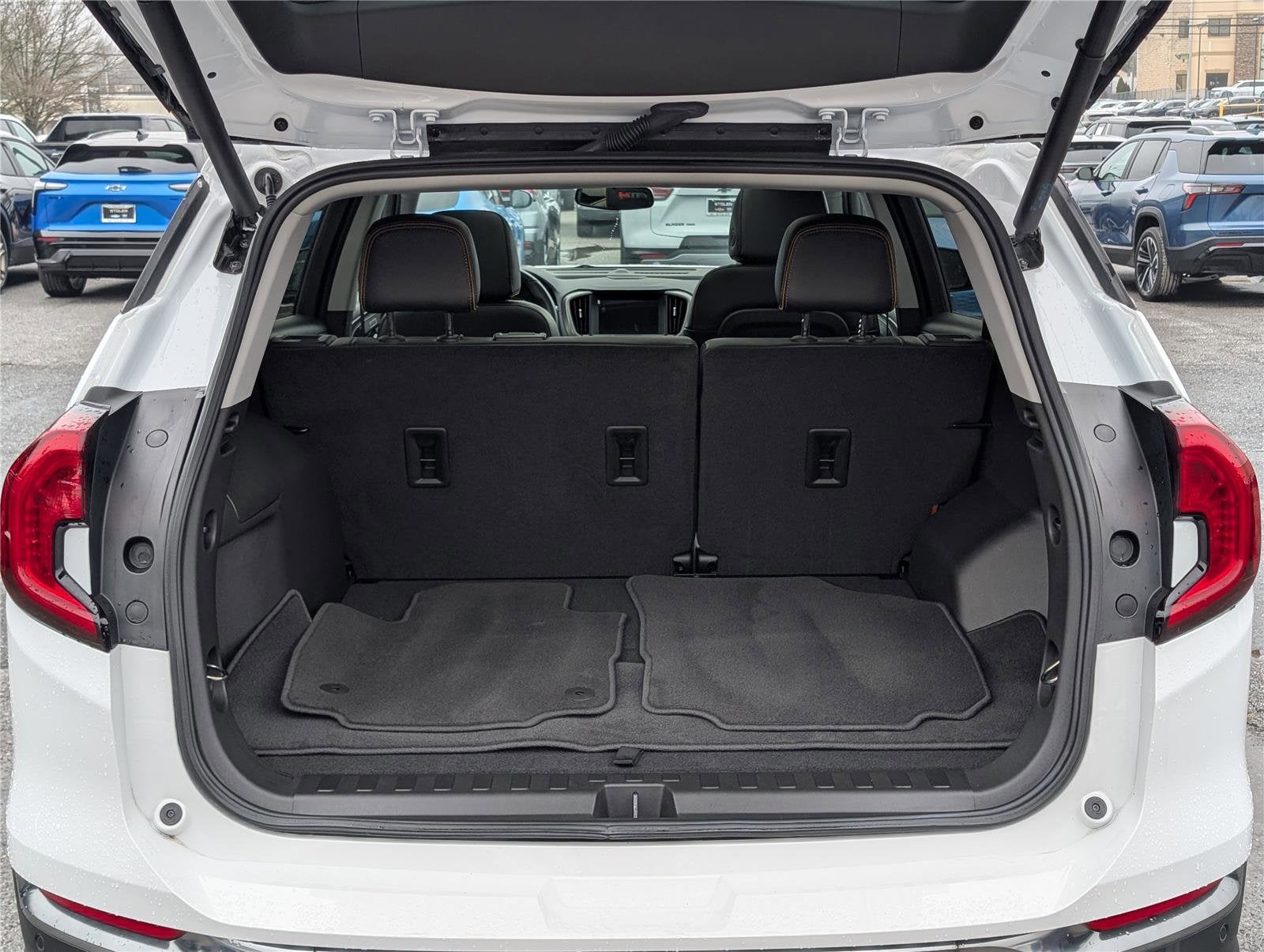 2022 GMC Terrain AT4