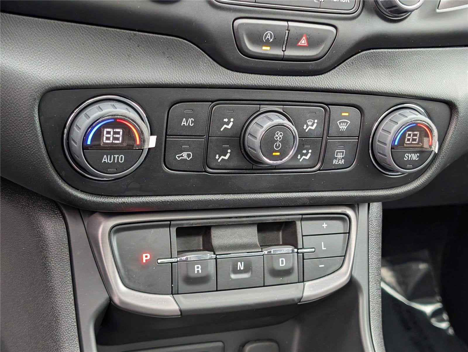 2022 GMC Terrain AT4