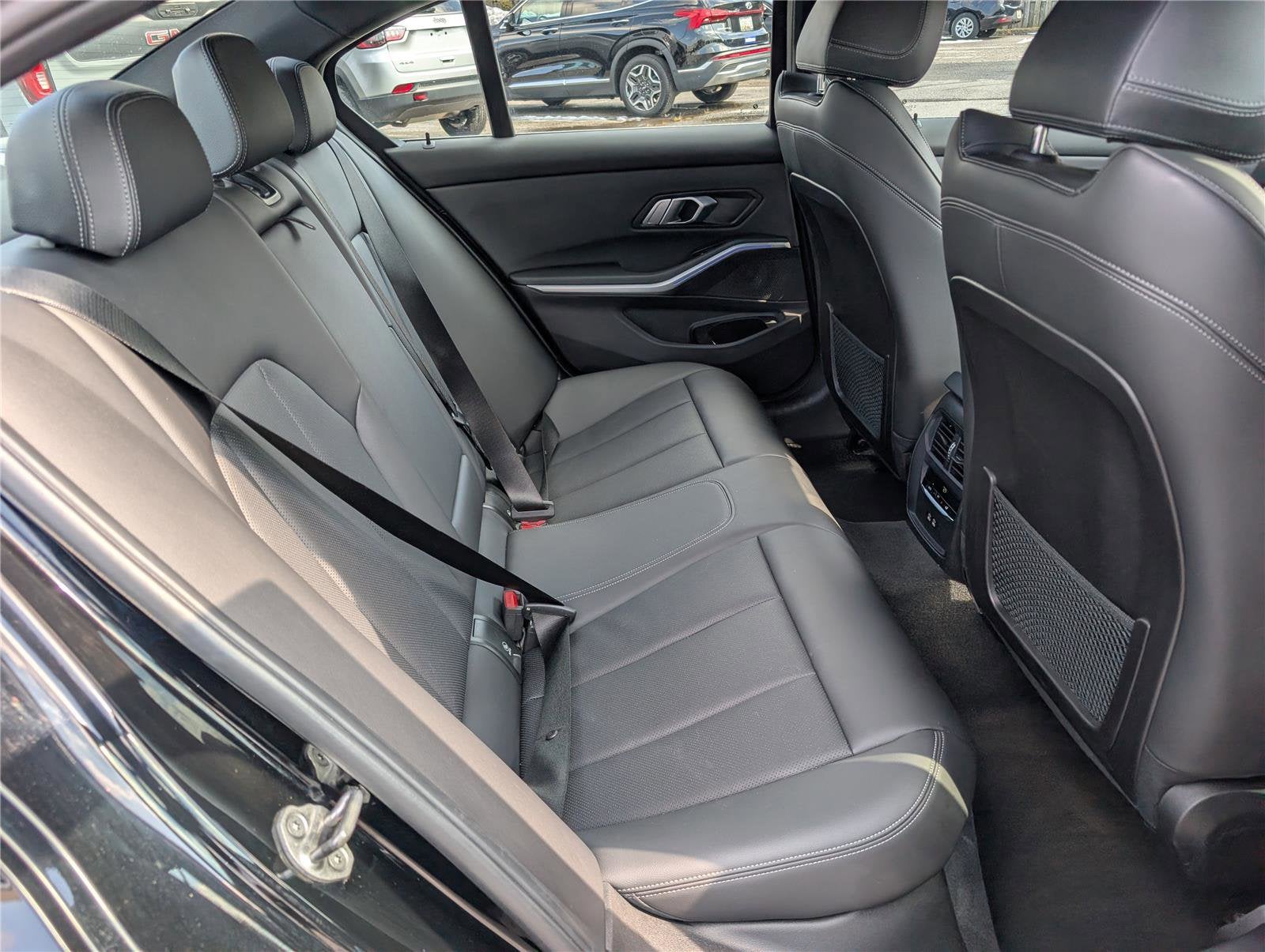 2022 BMW 3 Series 330i xDrive