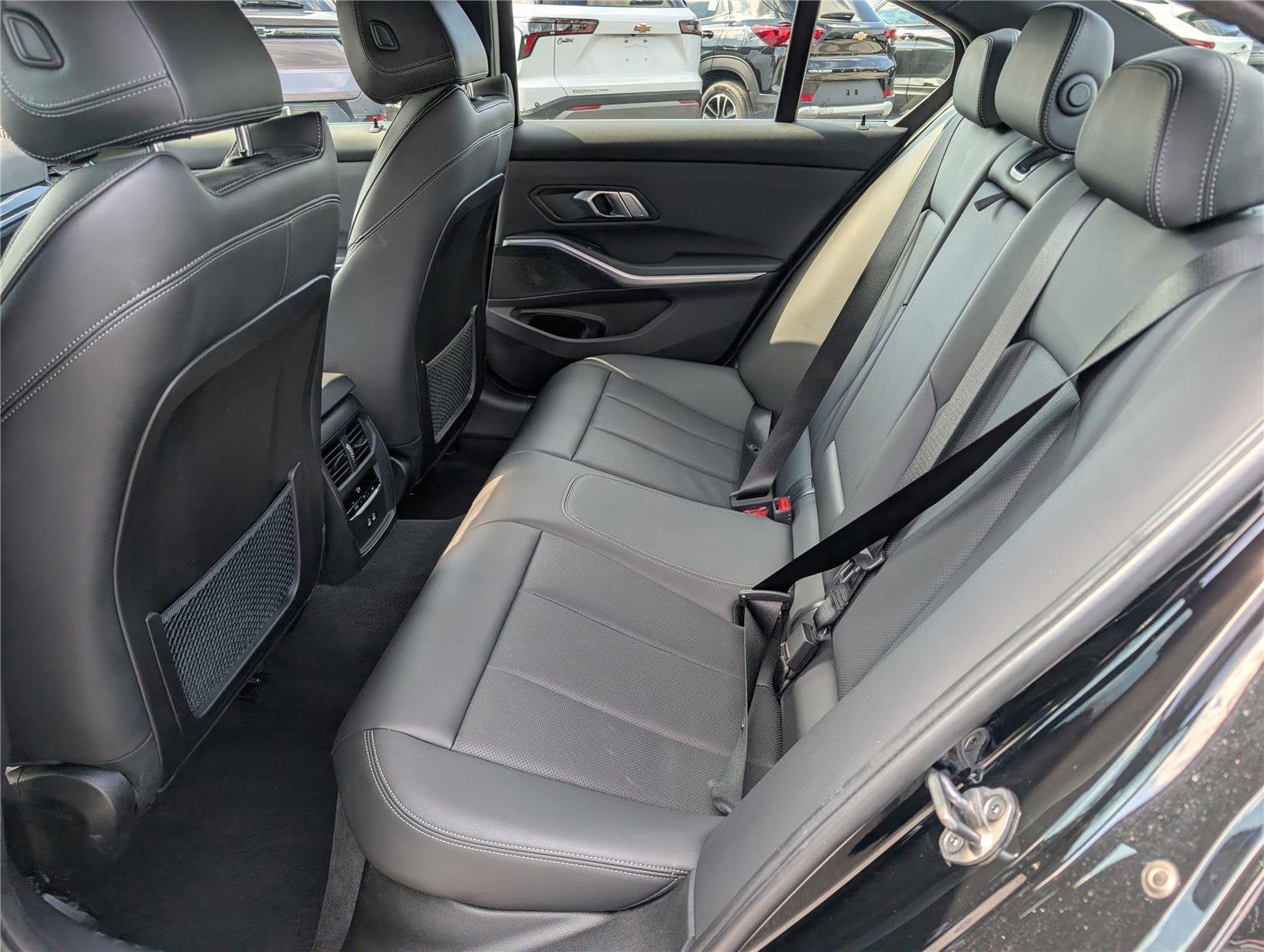 2022 BMW 3 Series 330i xDrive