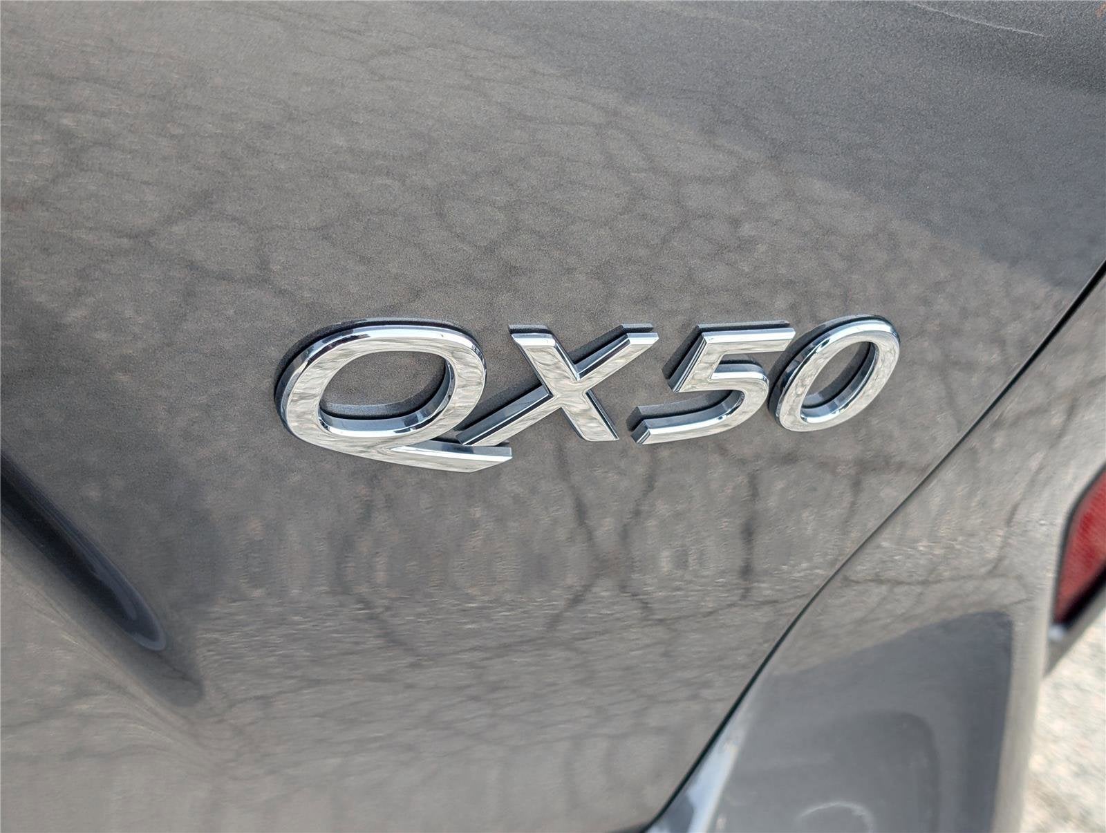 2021 INFINITI QX50 LUXE