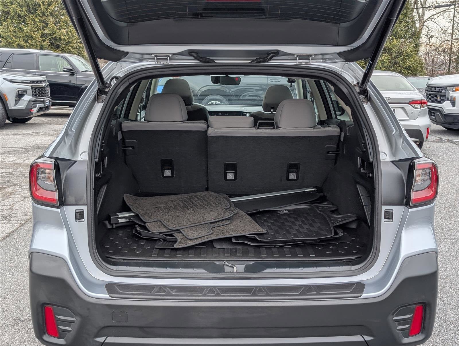 2022 Subaru Outback Premium