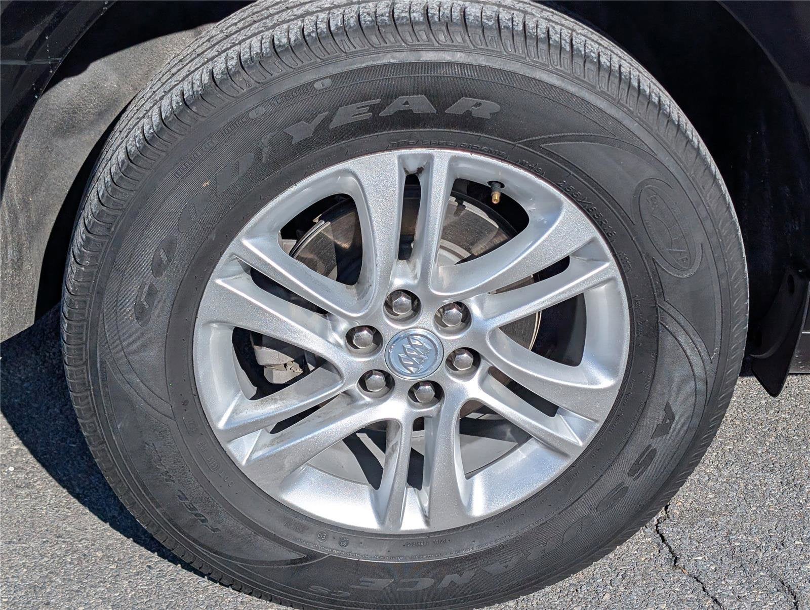 2021 Buick Enclave Essence