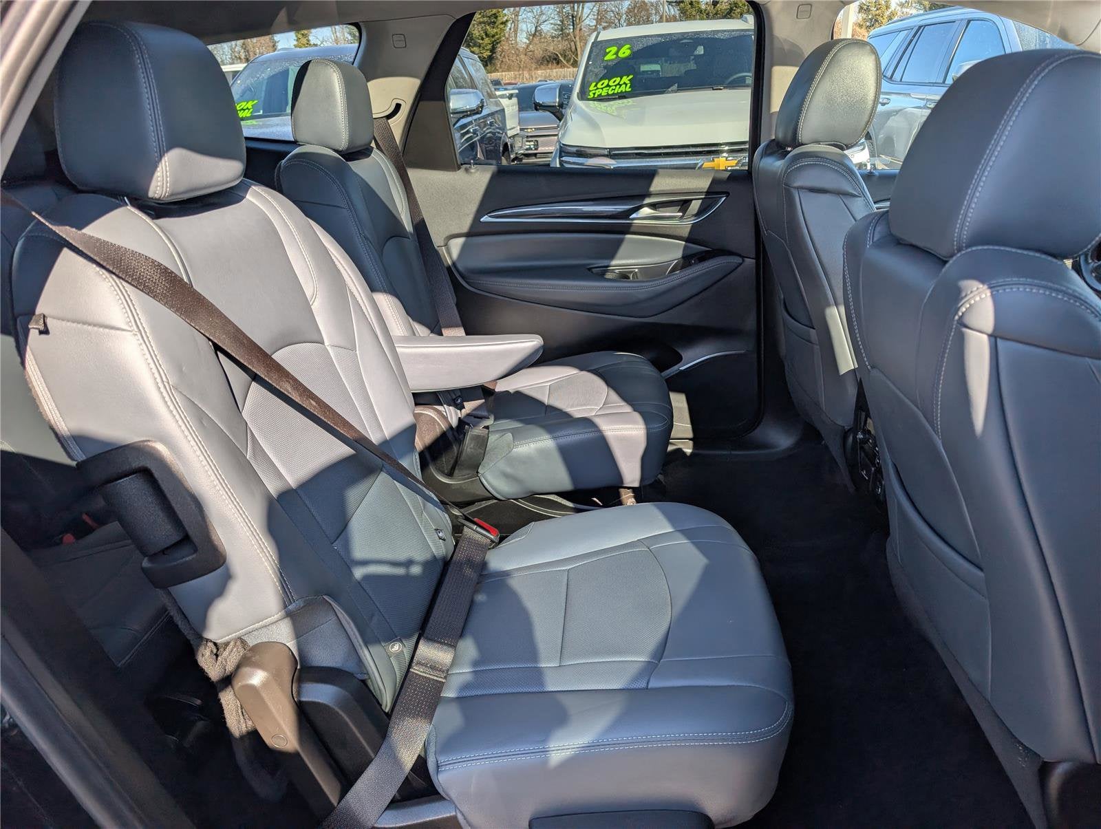 2021 Buick Enclave Essence