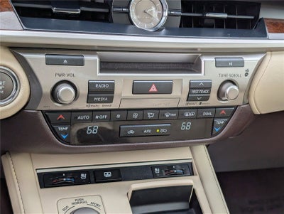 2016 Lexus ES 350 4dr Sdn