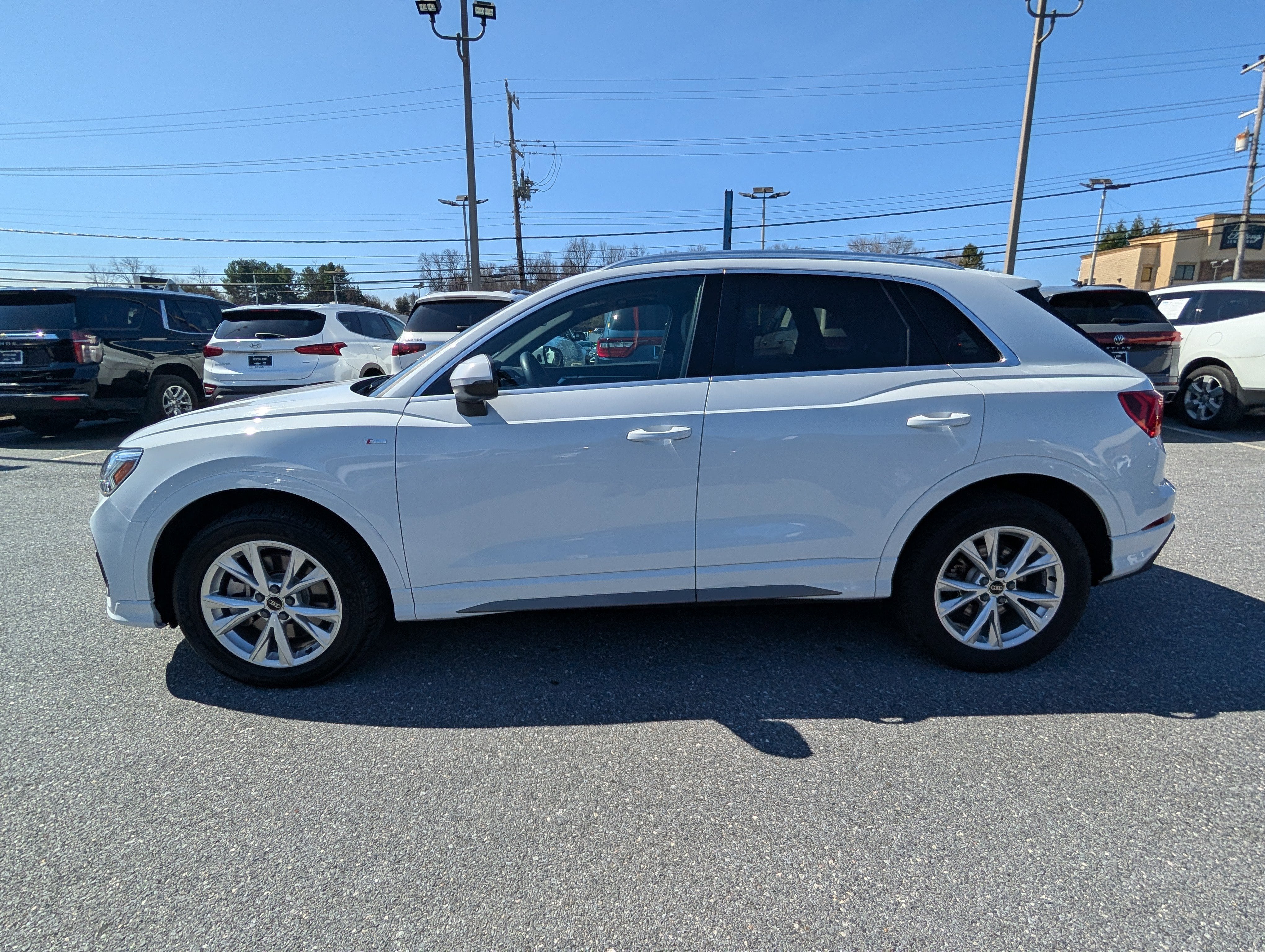 2024 Audi Q3 S line Premium