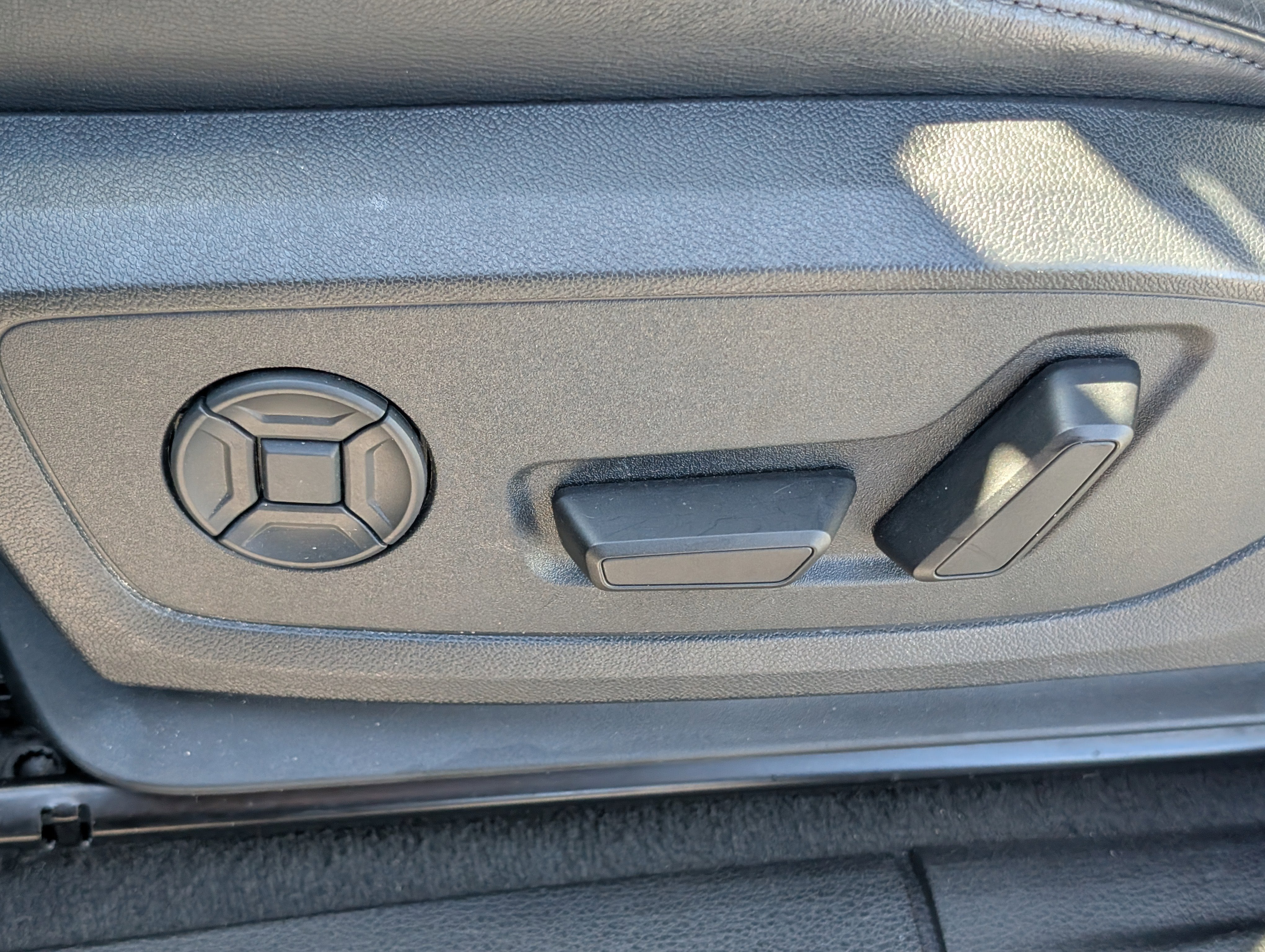 2024 Audi Q3 S line Premium