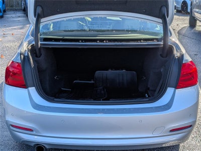 2017 BMW 3 Series 320i