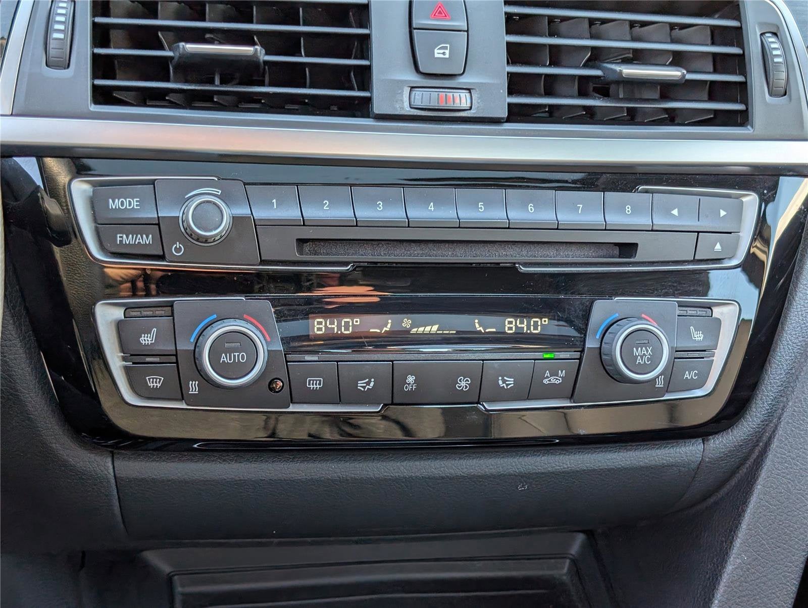 2017 BMW 3 Series 320i