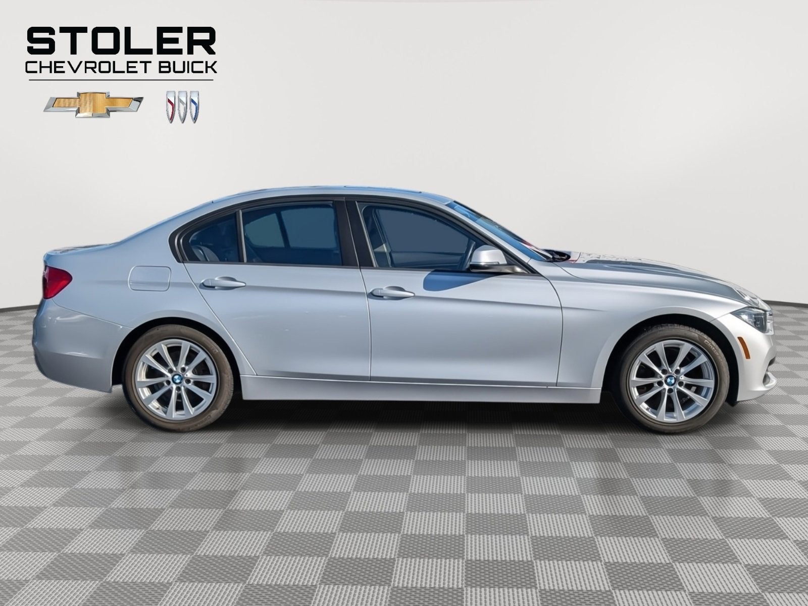 2017 BMW 3 Series 320i